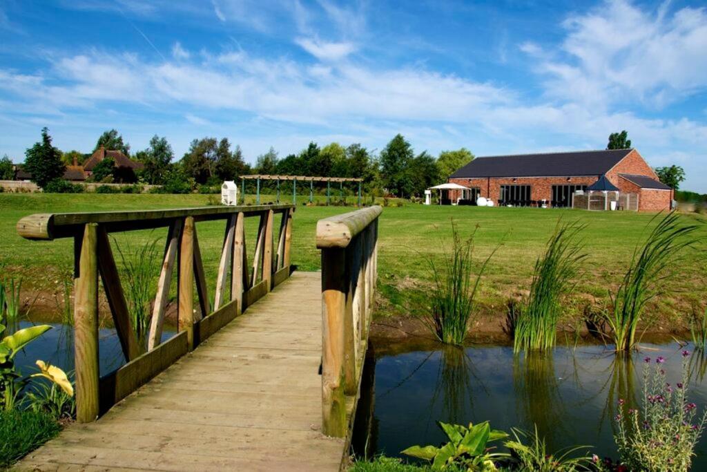 Brackenborough Lakes Resort Louth  Exterior photo