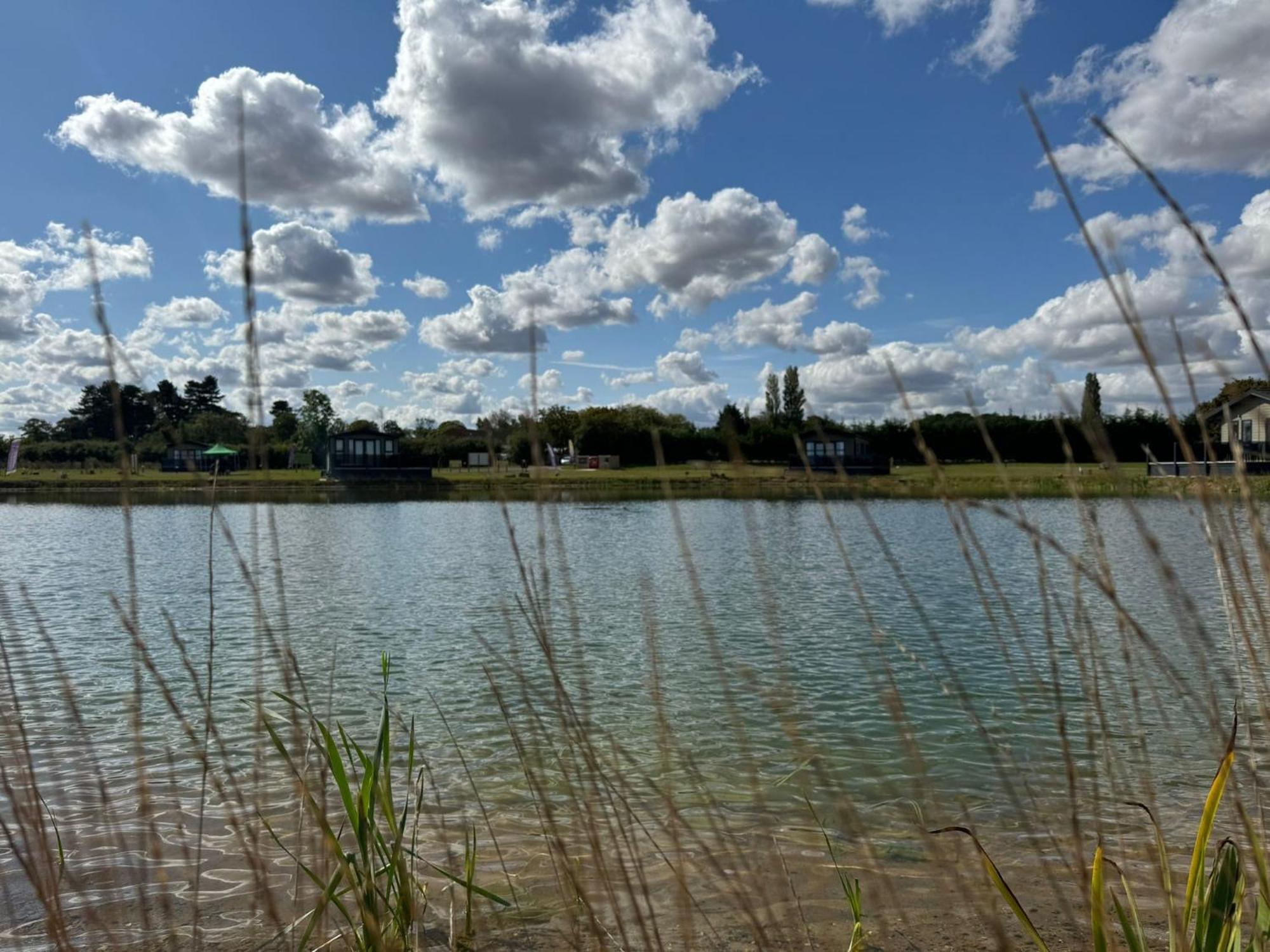 Brackenborough Lakes Resort Louth  Exterior photo